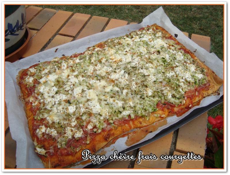 Pizza chèvre frais courgettes