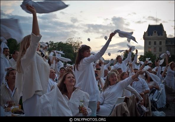 diner-en-blanc-paris-025