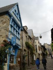 dinan