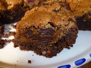 BROOKIE: moitié brownie -moitié cookie