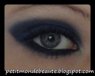 Make up bleu profond