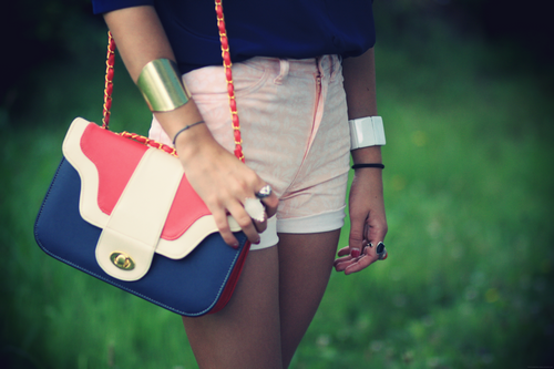 Bang Bang !! Bang Bang !!