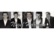 Stars anglaises volant d'une Alfa Romeo