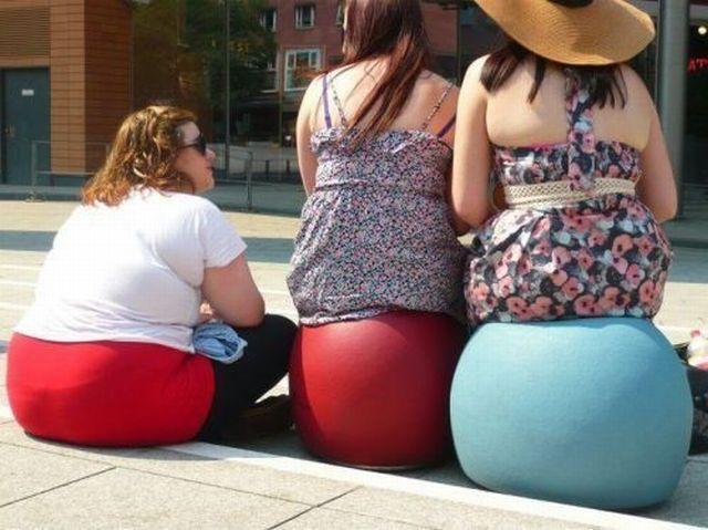 photo humour insolite femme grosse