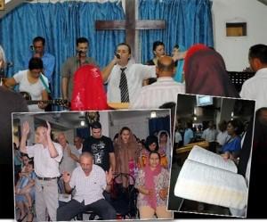 Chrétiens d Algérie 300x249 Algérie : Aucune église ne sera fermée à Béjaïa