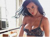 Katy Perry seins mise avant couverture Rolling Stone