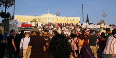 Manifs en Grèce : Papandreou propose de démissionner