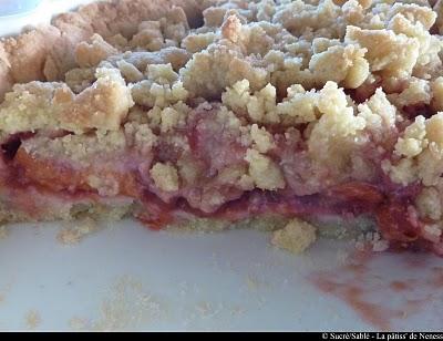 Tarte crumble aux abricots et framboises