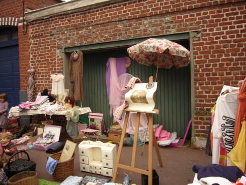 Braderie rue d'Isly. 26 juin 2011.