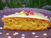 fille gâteau yaourt glaçage chocolat blanc