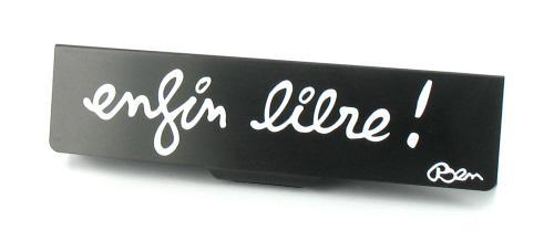 http://www.pw-distribution.fr/images/a-produits/etui-slim-alu-ben.jpg