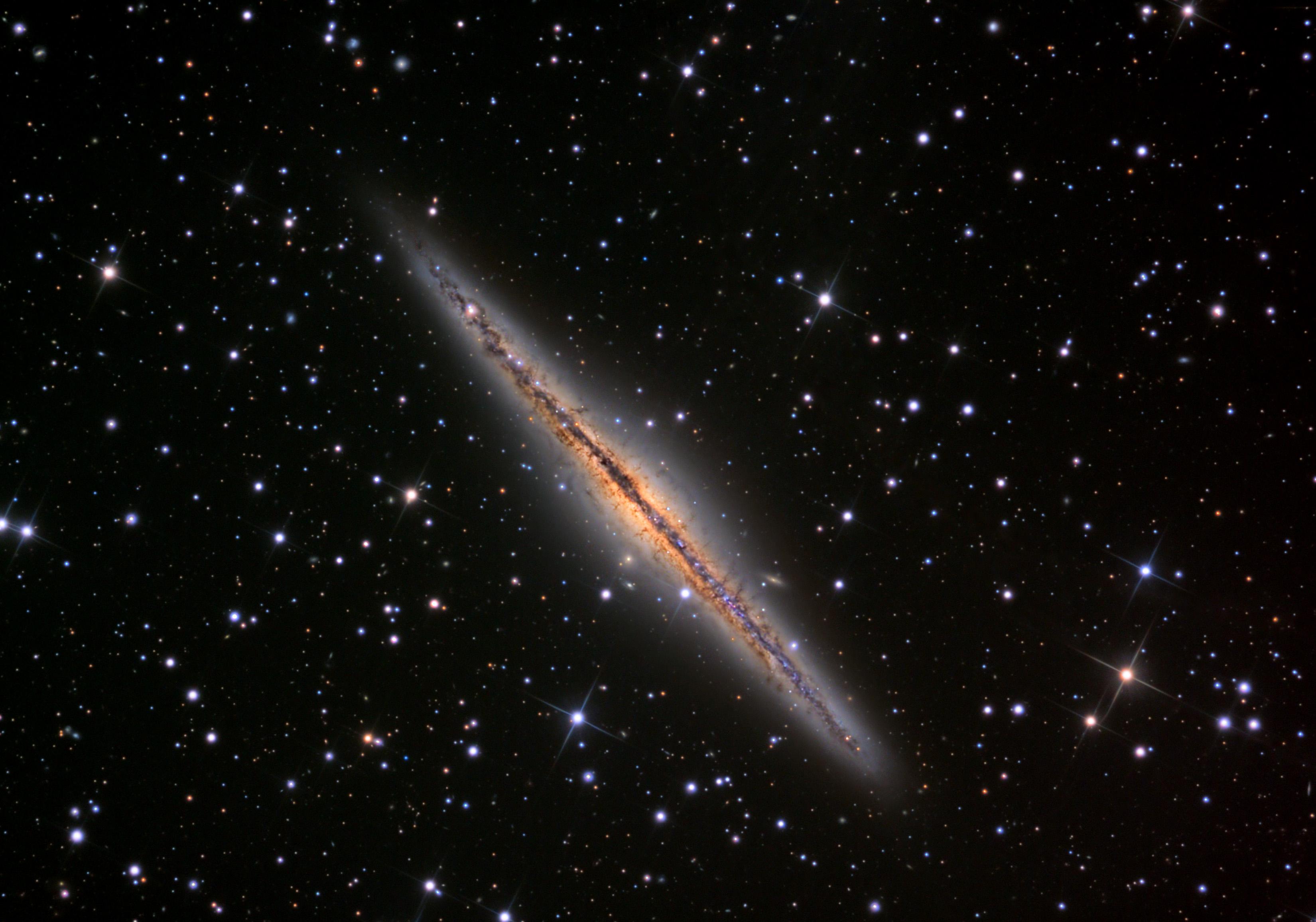 http://www.rcopticalsystems.com/gallery/images/ngc891.jpg