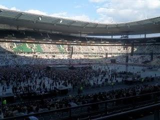 [ Live Report ] Photos du concert de Prince au Stade De France 30/06/2011