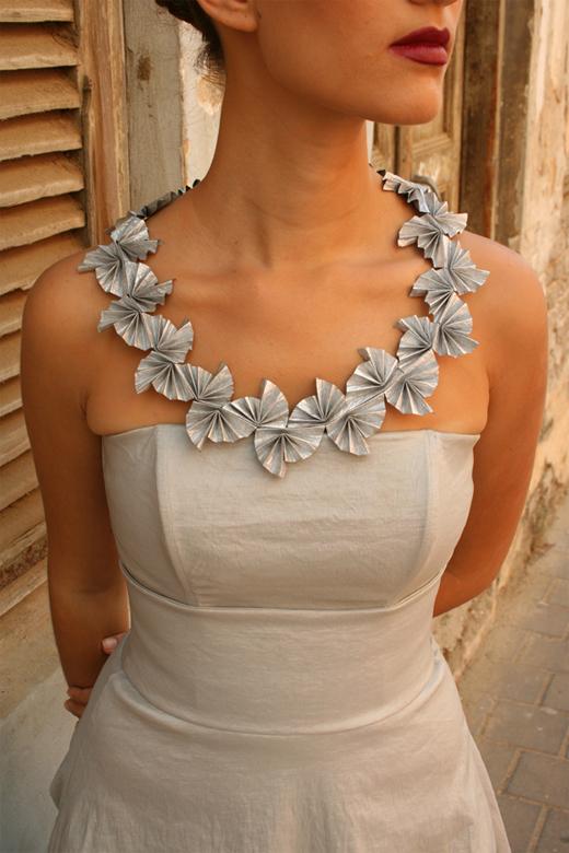 hilarawetkarni-paper-folds-silver-necklace.jpg