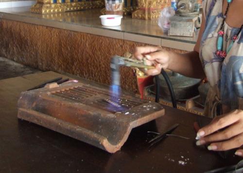 Ateliers de bijoux et de paniers à Bali