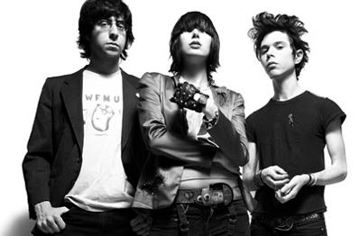 Mes indispensables : Yeah Yeah Yeahs - Fever To Tell (2003)