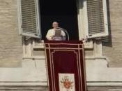 petite dame croisée