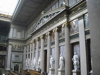 Parlement autrichien, temple grec et démocratie romaine