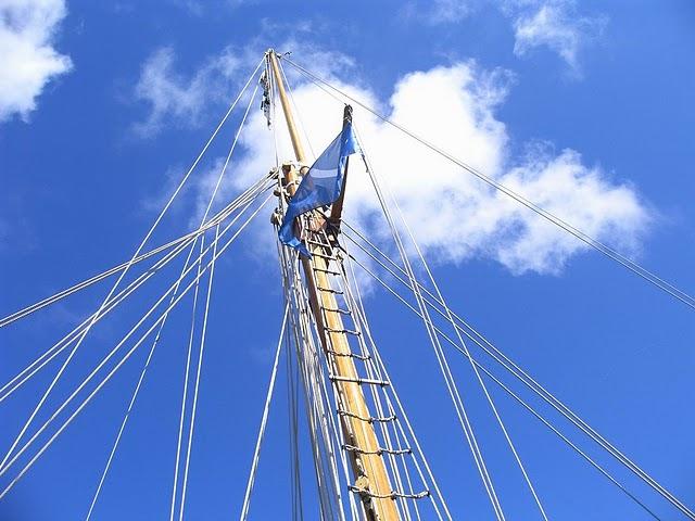 dimanche trois en un