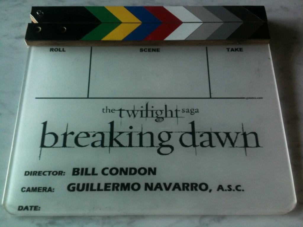 Découvrez le clap officiel de Bill Condon pour Breaking Dawn