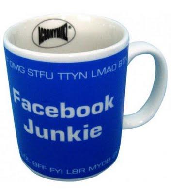 Les produits dérivés de Facebook Les produits dérivés de Facebook