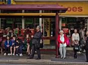 Scène Encore retard