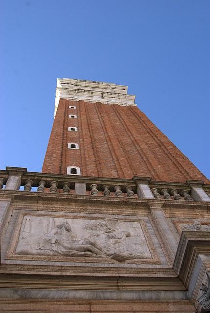 La loggetta du campanile de Saint Marc