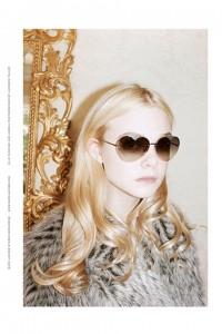 La jeune Elle Fanning pose pour Marc by Marc Jacobs