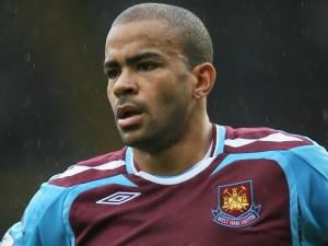 Dyer tacle le staff médical de West Ham
