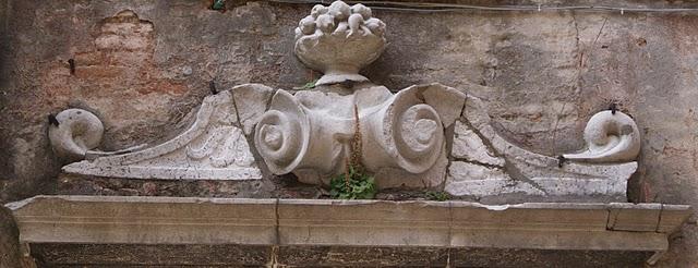 Mur et pierres de Venise, dans Dorsoduro