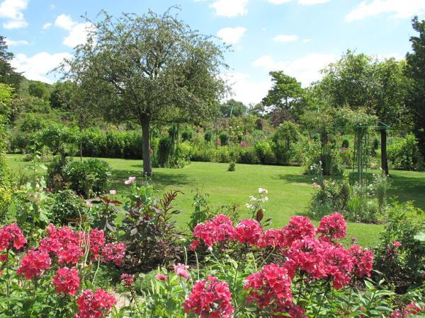 giverny13.JPG