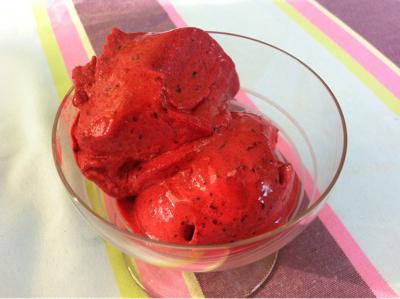 Glace aux cerises, façon vorwerk