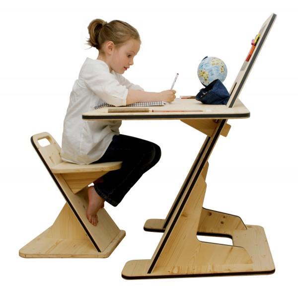 AZ desk 1 AZ desk : un bureau modulable pour enfant