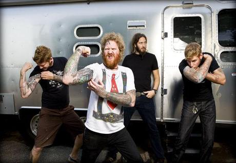 Premier teaser pour Mastodon.