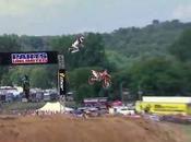 Chad Reed catapulté dans airs