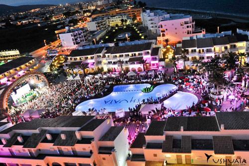 vue-du-ciel-Ibiza-Ushuaia-Beach-Hotel-Hoosta-magazine