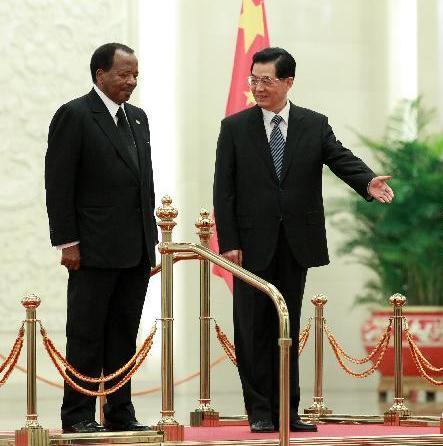 Rencontre entre les chefs d'Etat chinois et camerounais à Beijing