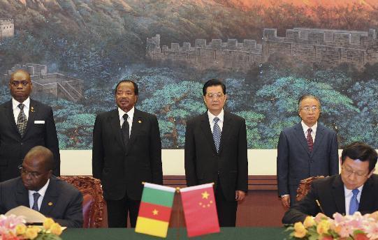 Rencontre entre les chefs d'Etat chinois et camerounais à Beijing