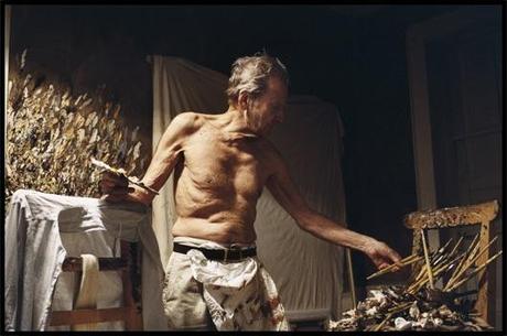 Lucian Freud au travail la nuit1 Le décès dun maître de la peinture : Lucian Freud