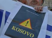 Serbes Paris manifestent contre l'indépendance Kosovo