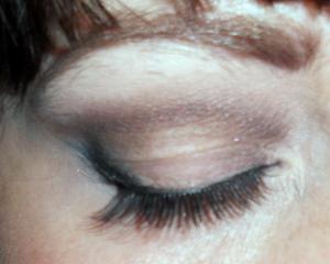 DSCN1143 Faux cils et cut crease