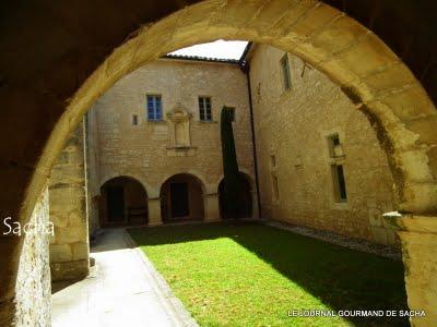 Tarte aux pommes et miel de thym Abbaye de St Hilaire