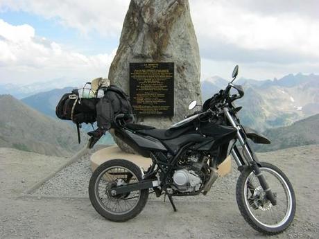 La plus haute route d'Europe avec ma moto 125 - Paperblog