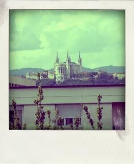 Je continue sur ma lancée...Blogger a décidé de n'en fair...