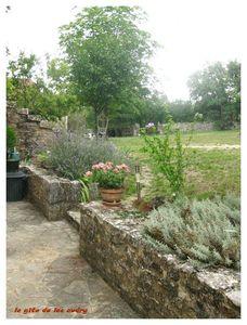 terrasse 1 gite du lac audry