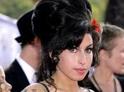 Winehouse Explosion ventes Rehab
