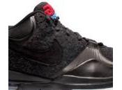 Sports Nike Trainer NCAA Football