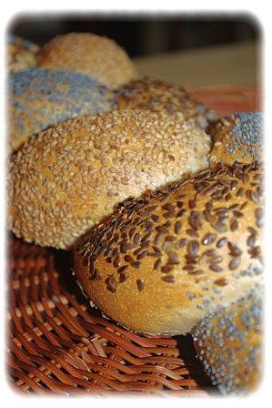 Tresse tricolore Pain-aux-trois-graines.jpg