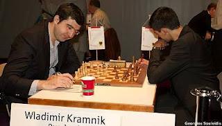 Echecs à Dortmund : Vladimir Kramnik (2785) 1-0 Anish Giri (2690) © Photo Georgios Souleidis