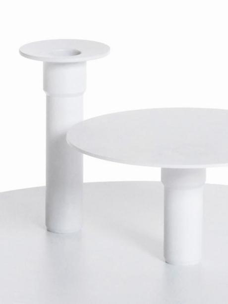 Bougeoir magnétique par l'Atelier Pfister et Nicolas le Moigne Bougeoir magnétique par l'Atelier Pfister et Nicolas le Moigne